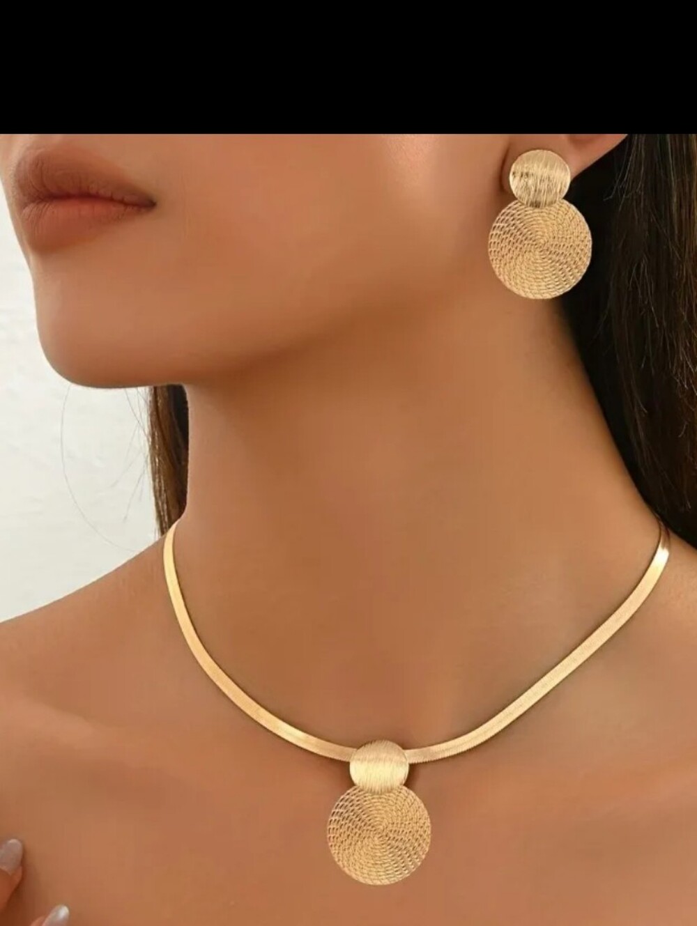 18 Kt Gold Plated Necklace & Earrings set